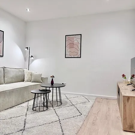 Apartment Top! Neu Saniertes 